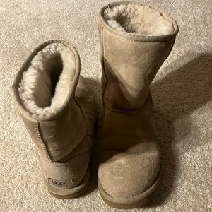 Tan uggs, size 8